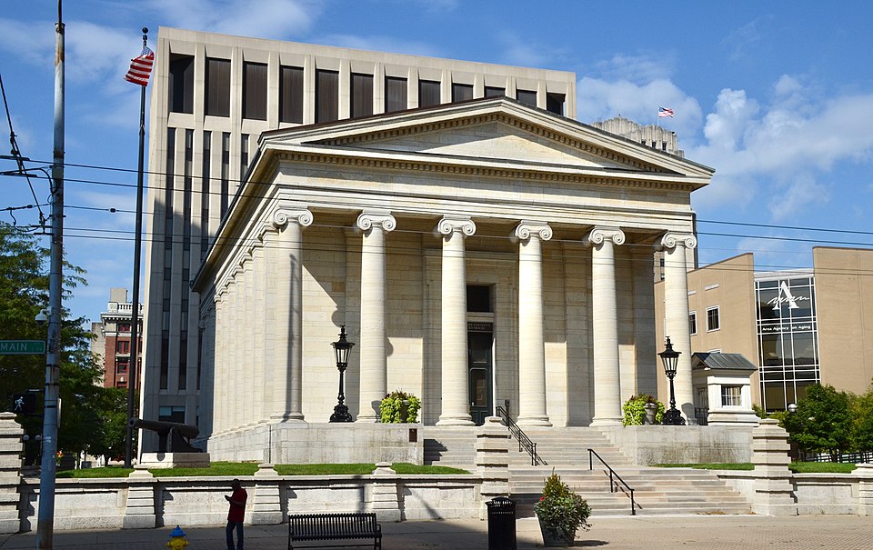 Photograph of Montgomery County Courthouse