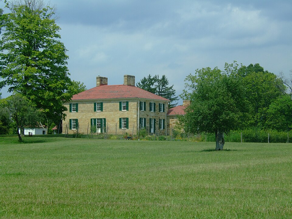 Photograph of Adena Mansion