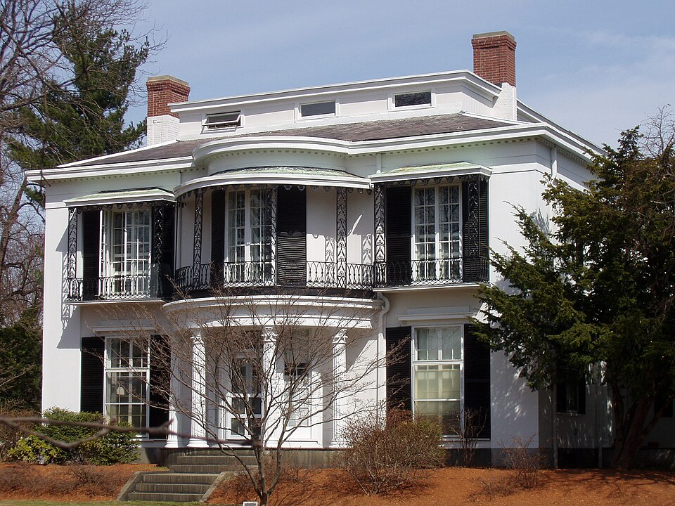 Photograph of Oliver Hastings House