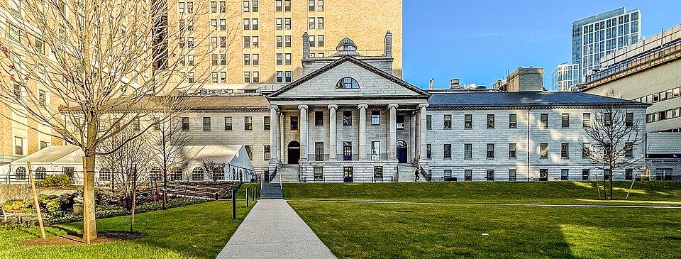 Photograph of Massachusetts General Hospital, Bulfinch Building