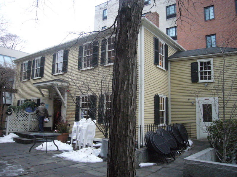 Photograph of Dexter Pratt House
