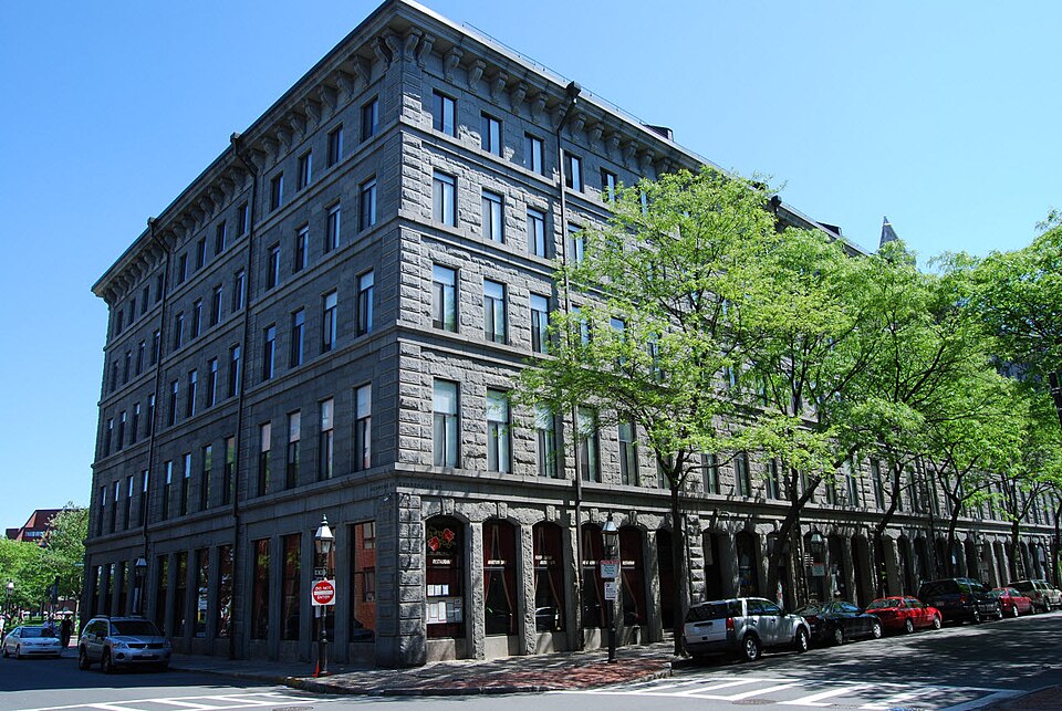 Photograph of Fulton-Commercial Streets District