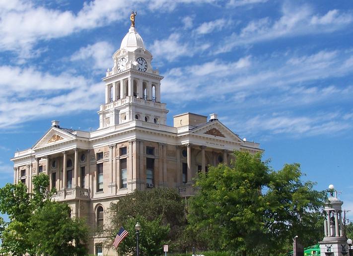 Photograph of Fayette County Courthouse