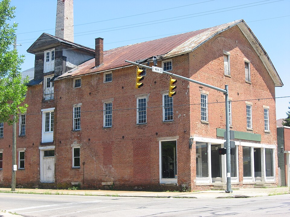 Photograph of Canal Warehouse