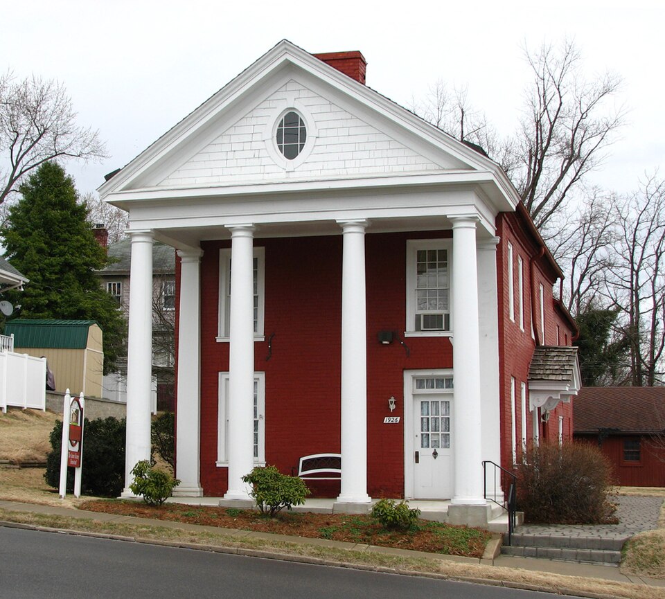 Photograph of 1810 House