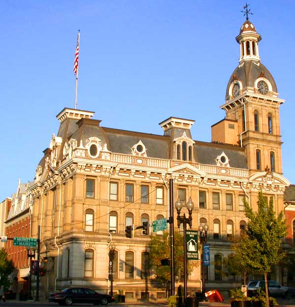 Photograph of Wayne County Courthouse District