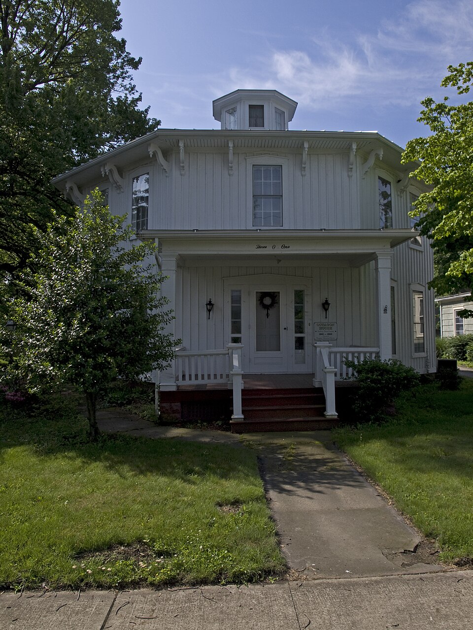 Photograph of David Cummins Octagon House