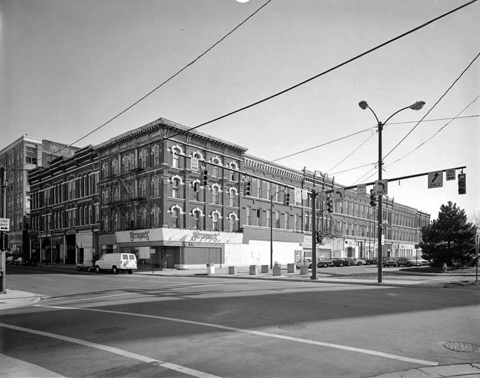 Photograph of Arcade Hotel