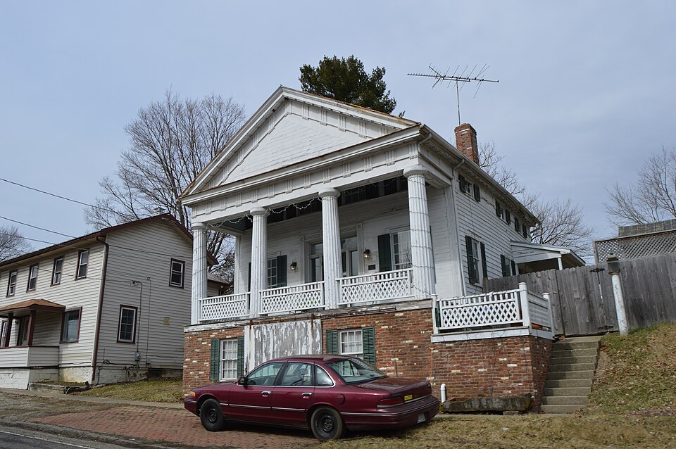 Photograph of Mount Liberty Tavern