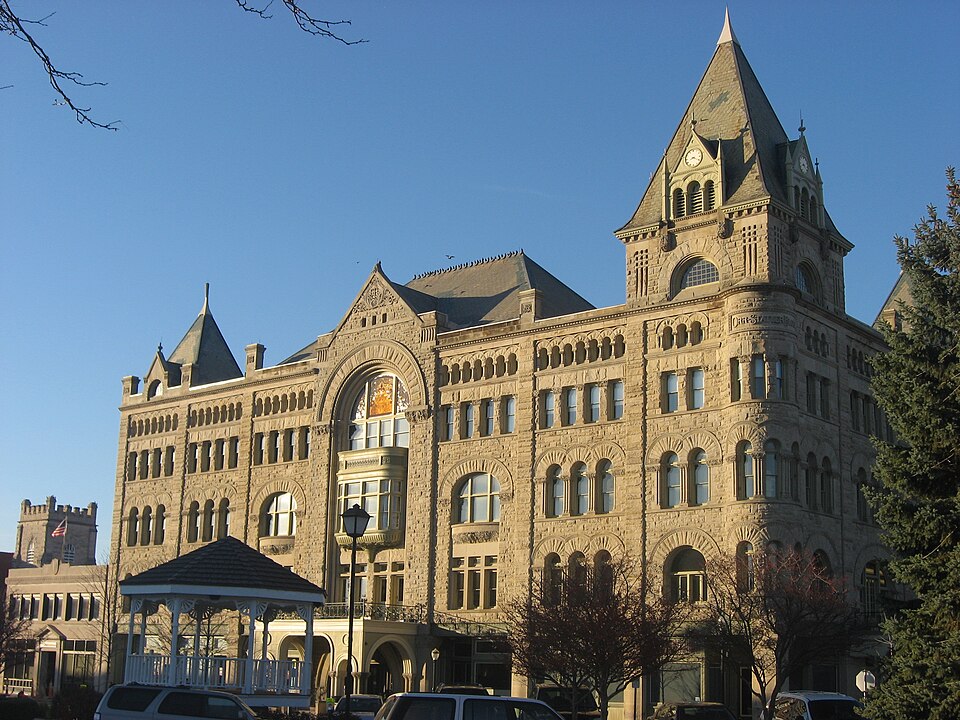 Photograph of Fort Piqua Plaza