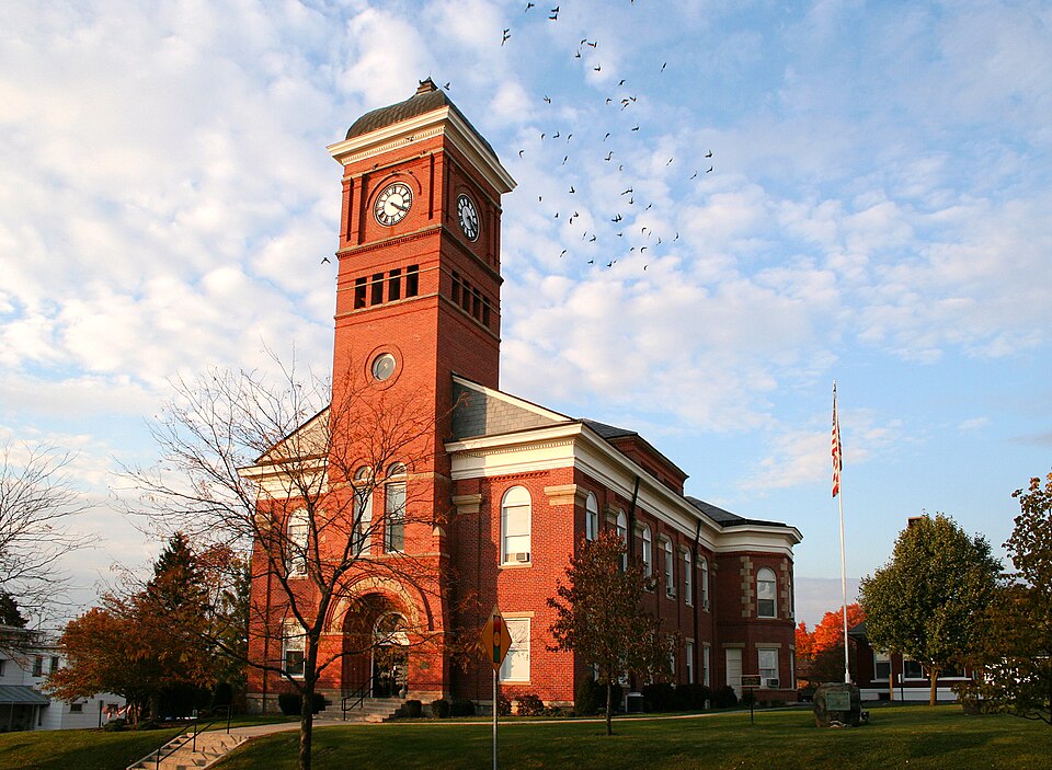 Photograph of Morrow County Courthouse