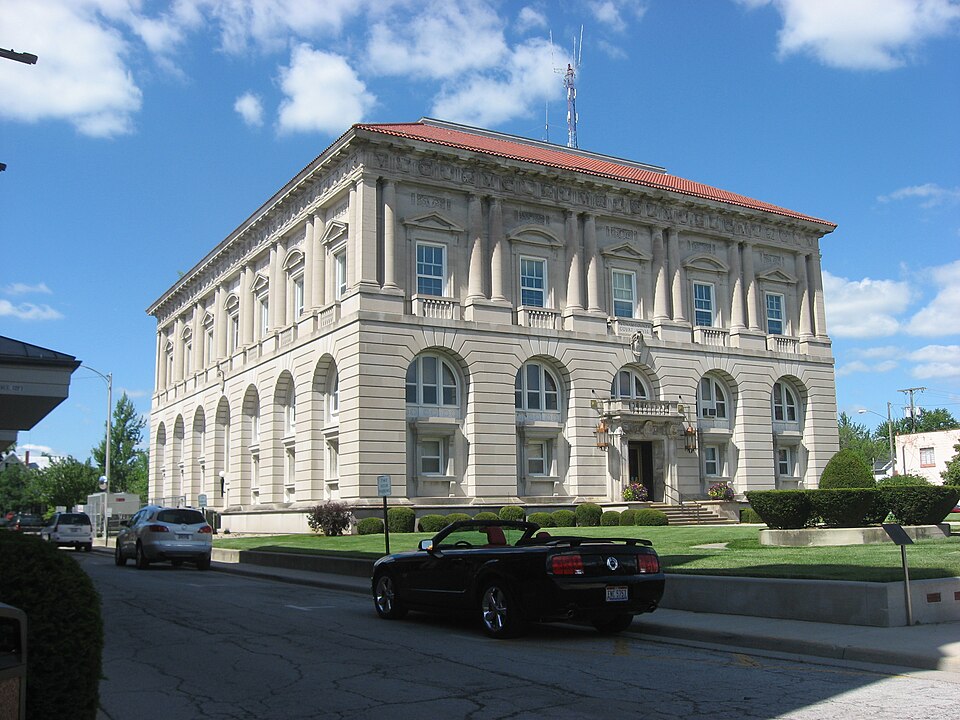 Photograph of Putnam County Courthouse