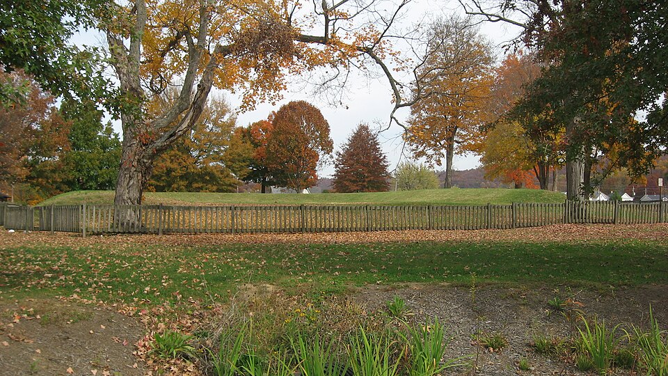 Photograph of Horseshoe Mound