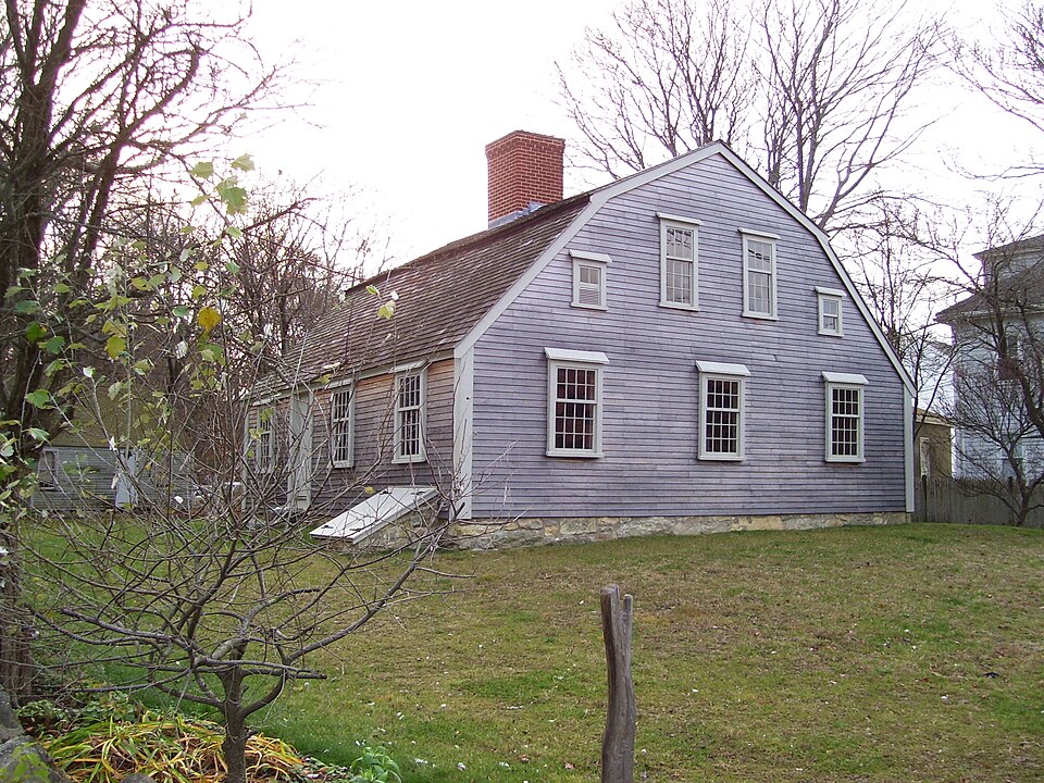 Photograph of Harlow Old Fort House