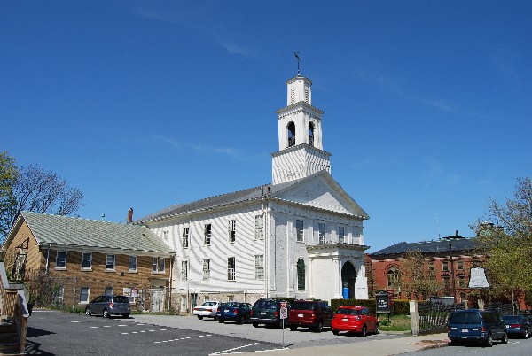 Photograph of First Baptist Church