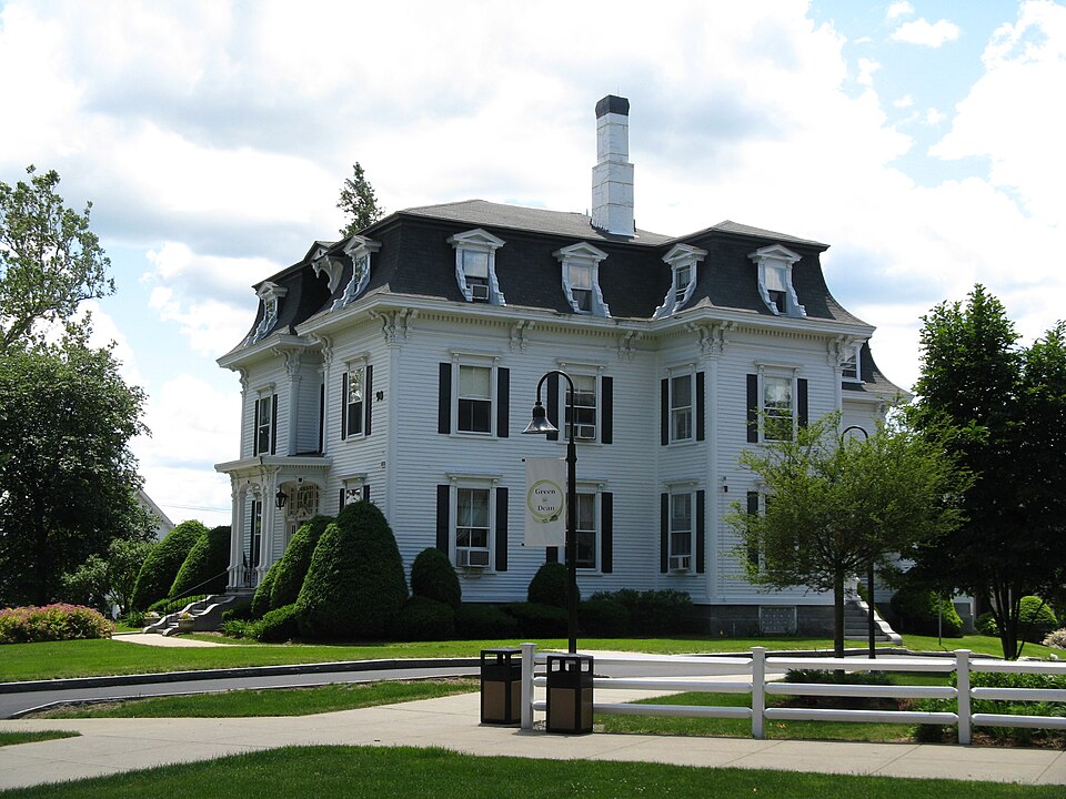 Photograph of Dean College