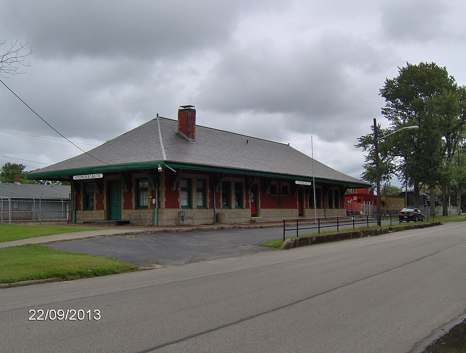 Photograph of Conneaut station