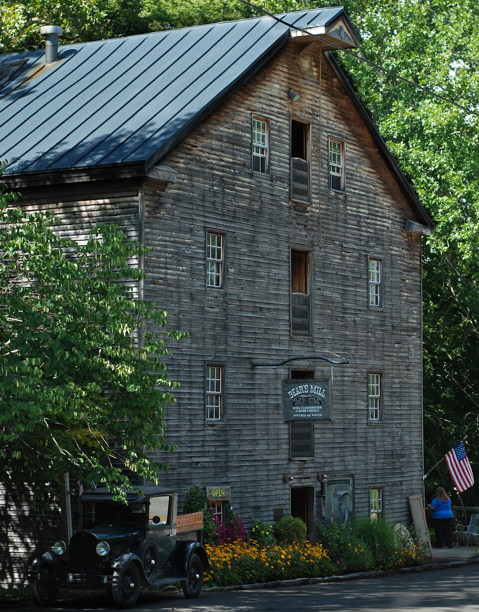 Photograph of Bear's Mill