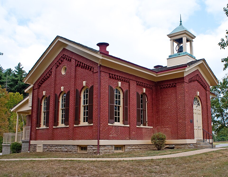 Photograph of Washington Heights School