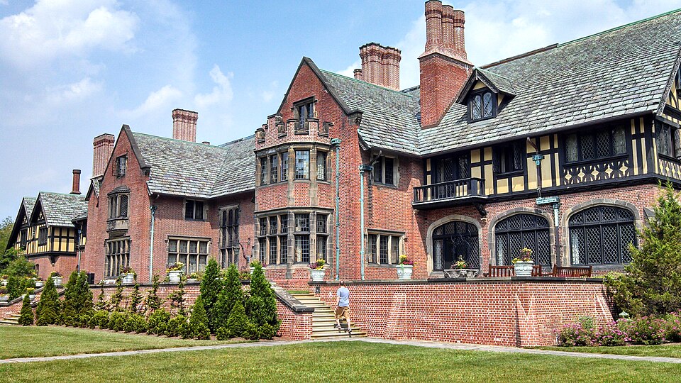 Photograph of Stan Hywet Hall and Gardens