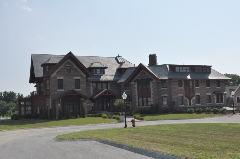 Photograph of George Kunhardt Estate
