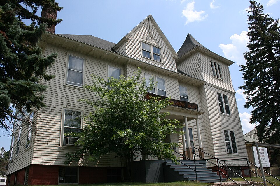 Photograph of Greendale Village Improvement Society Building