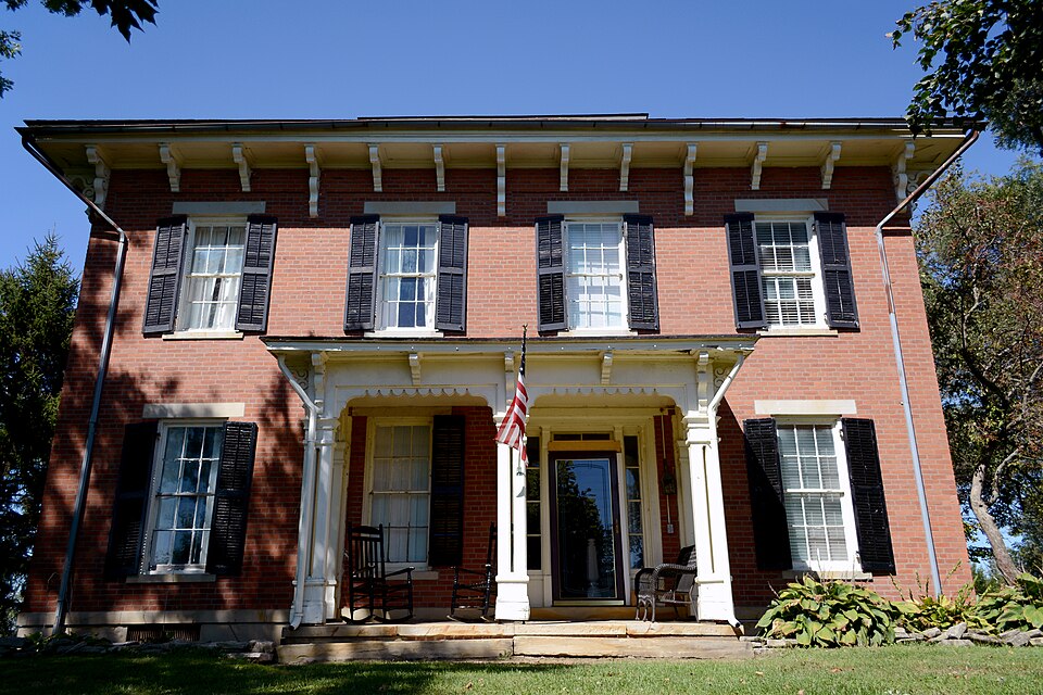 Photograph of Lyman Allen House and Barn