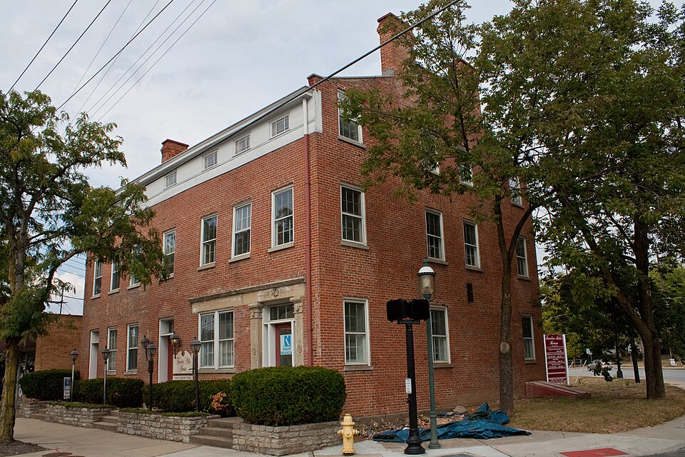 Photograph of Twelve Mile House