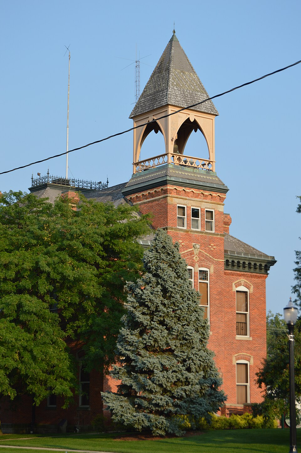 Photograph of Genoa Town Hall