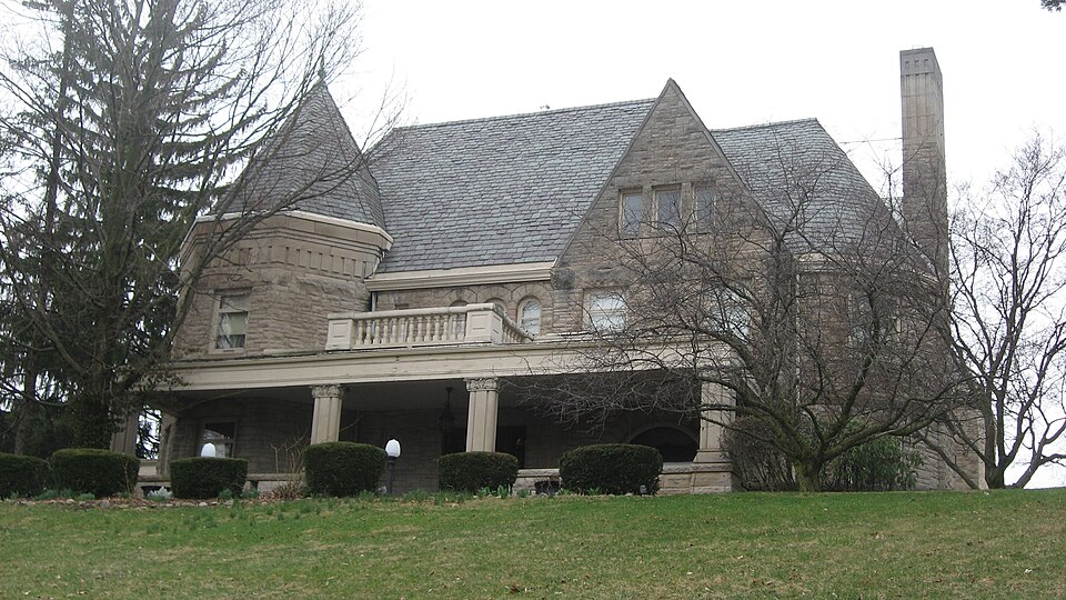 Photograph of Whitby Mansion