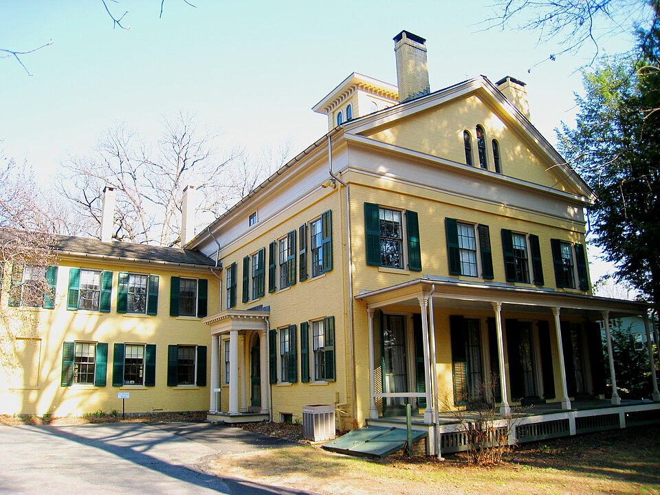 Photograph of Dickinson Historic District