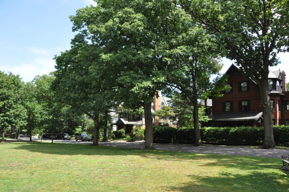 Photograph of Pill Hill Historic District