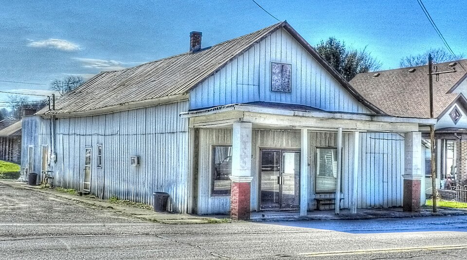 Photograph of Miner's Supply Store