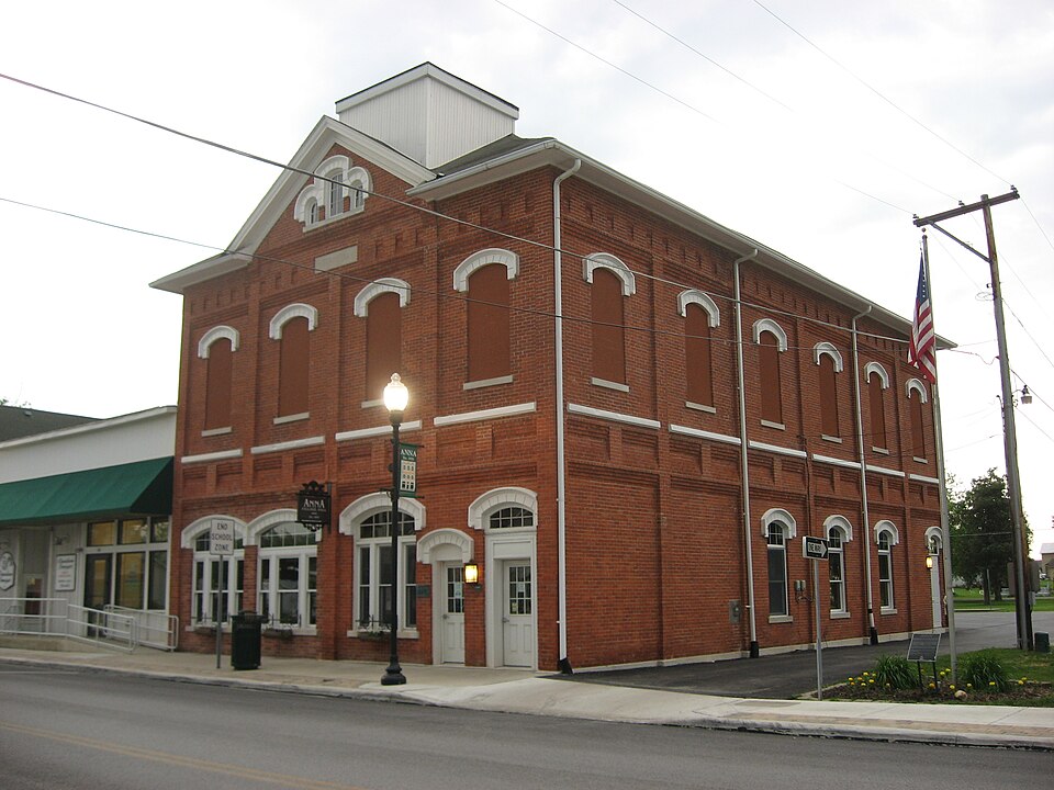 Photograph of Anna Town Hall