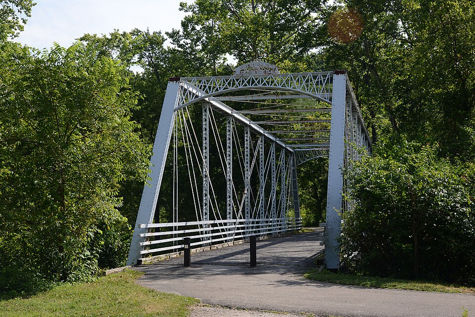 Photograph of Station Road Bridge