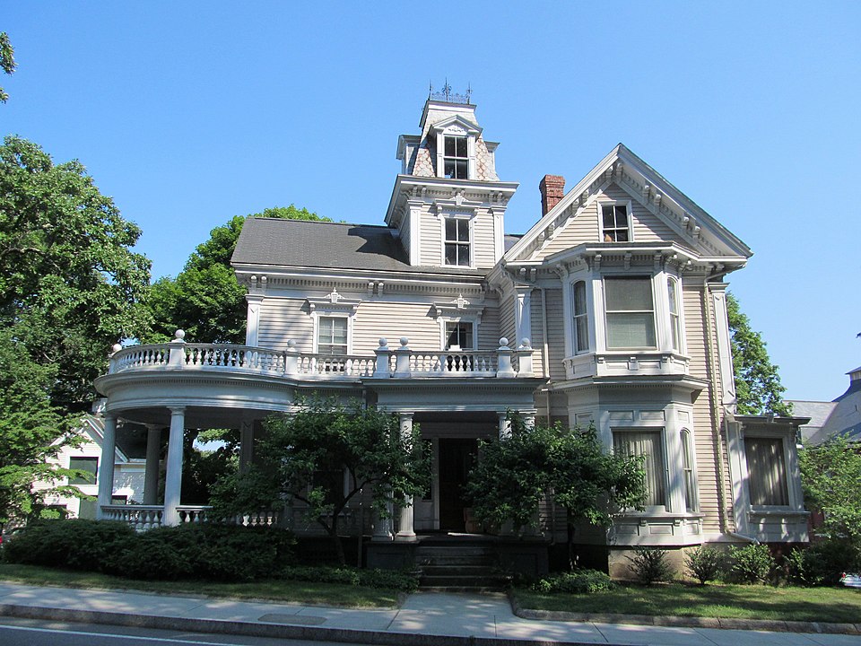 Photograph of Pleasant Street Historic District