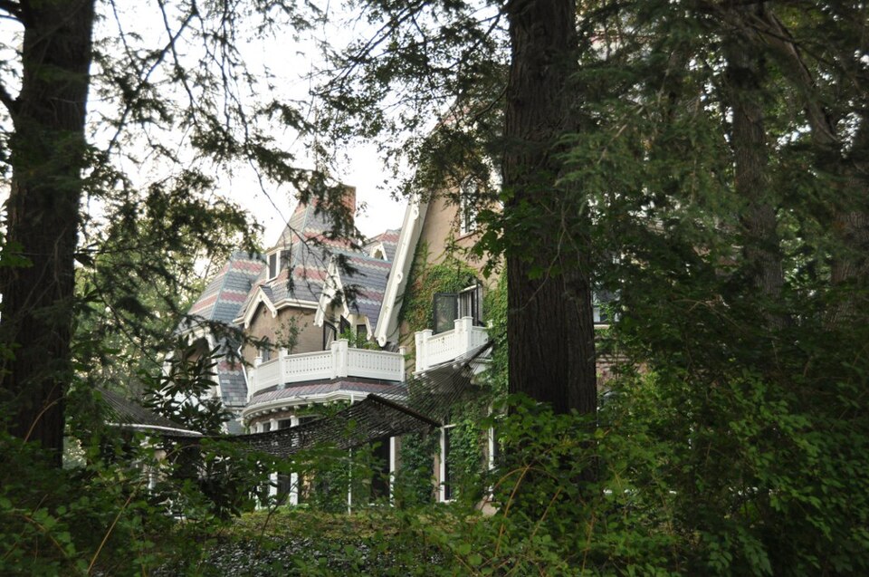 Photograph of Winslow-Haskell Mansion