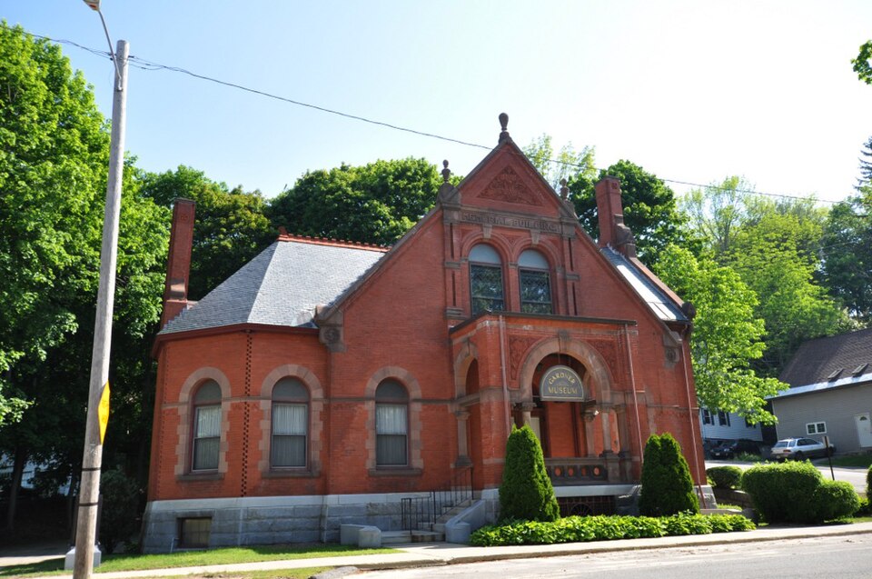 Photograph of Levi Heywood Memorial Library Building