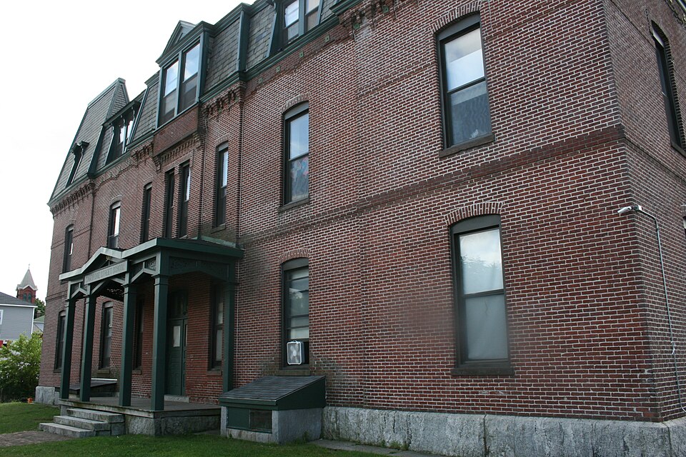 Photograph of Cambridge Street School