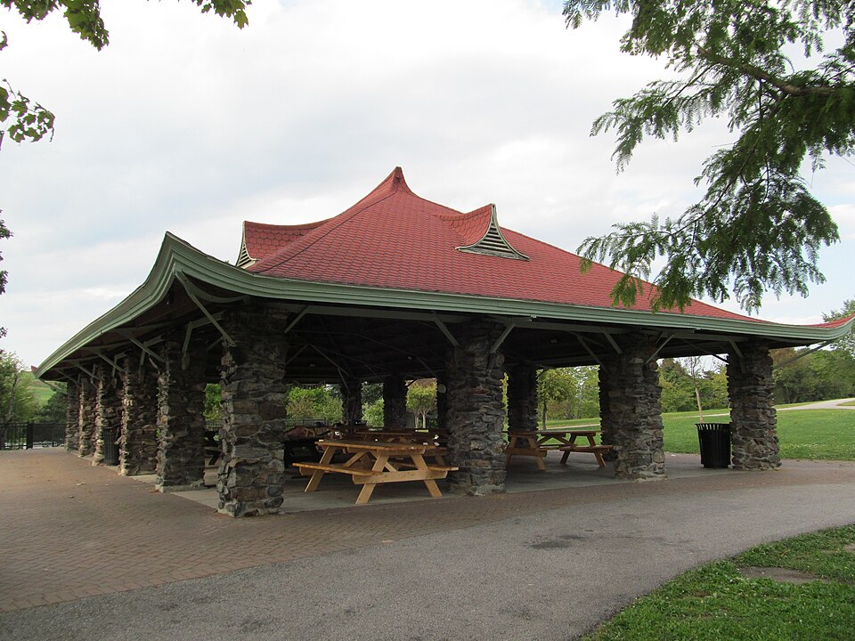 Photograph of Green Hill Park Shelter