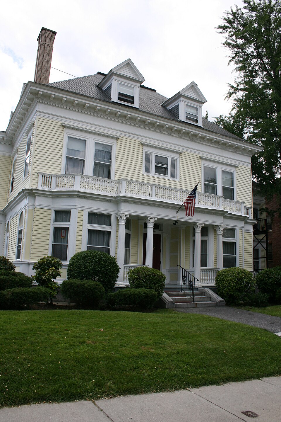 Photograph of William Hogg House