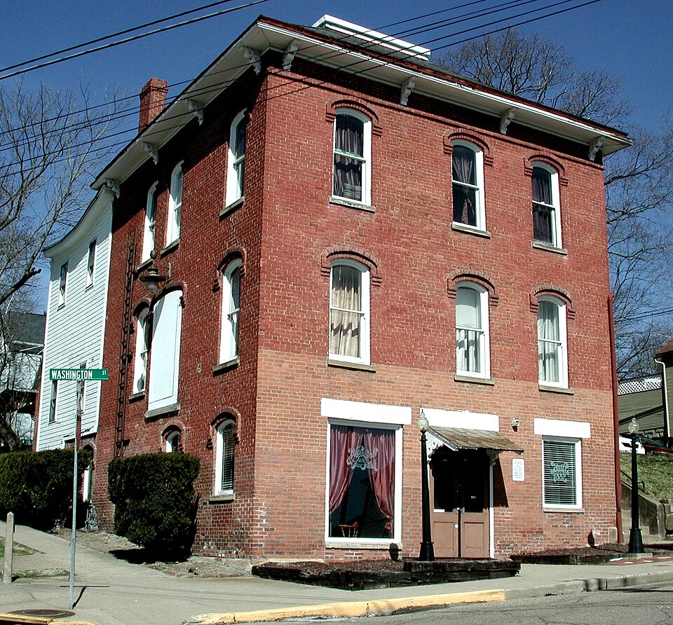 Photograph of Thomas Jefferson Herrold House and Store