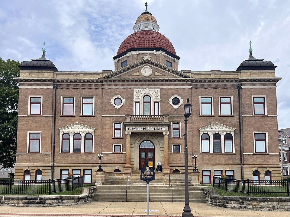 Photograph of Carnegie Public Library