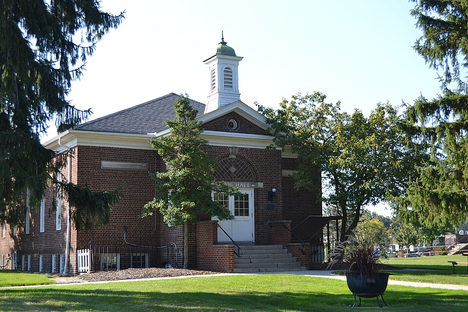 Photograph of North Olmsted Town Hall