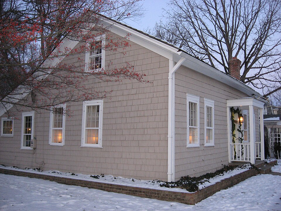 Photograph of Gilbert House