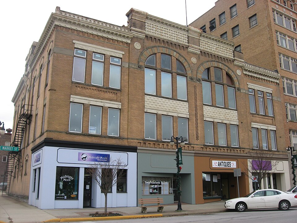 Photograph of Lea Block