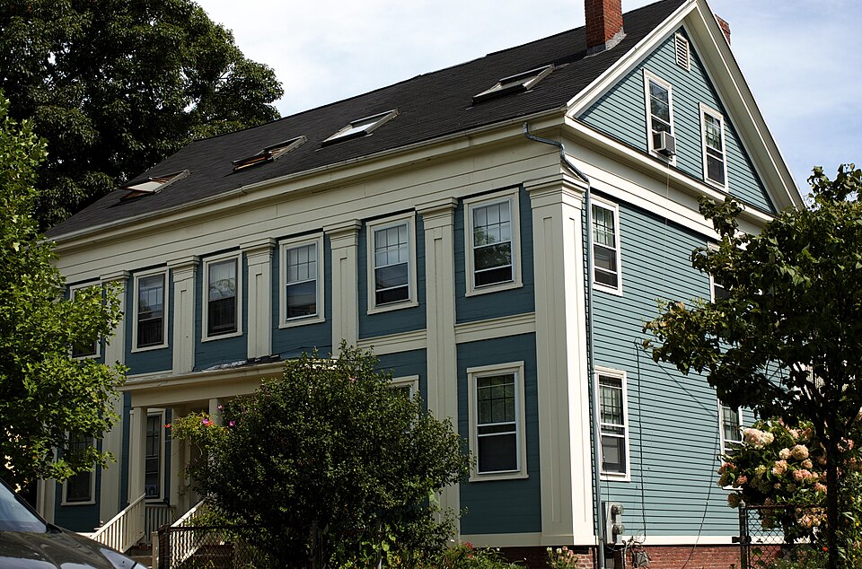 Photograph of Building at 106-108 Inman Street