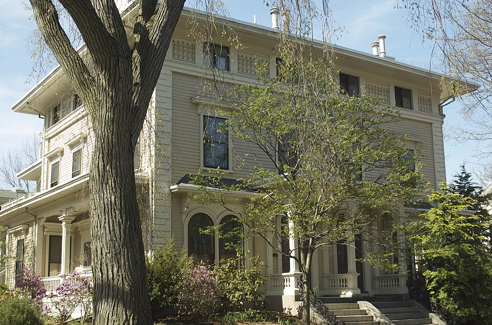 Photograph of Buildings at 15-17 Lee Street