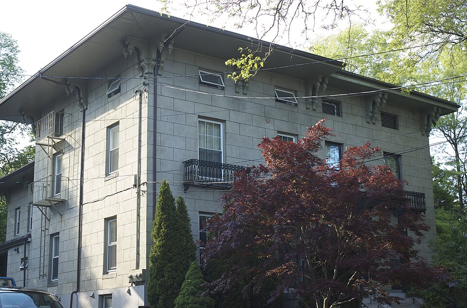 Photograph of Deane-Williams House