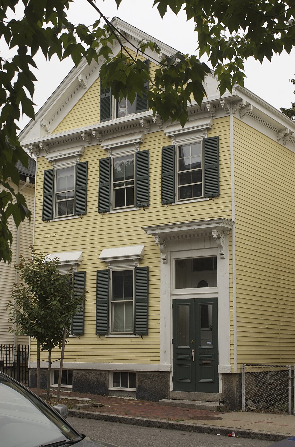 Photograph of Benjamin Hoyt House